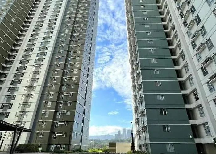 In Avida Towers Riala Inside It Park- Very Near Mall * Cebu